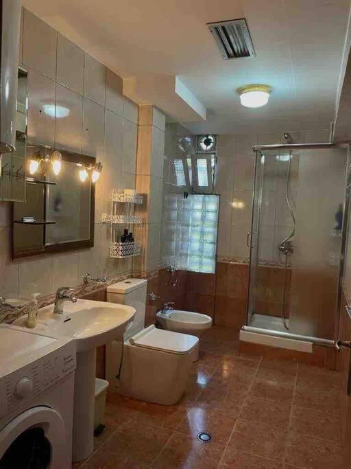 Apartment In Skanderbeg Square - Tirana Center 1 Esterno foto